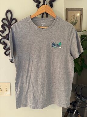 Hurley Gray Short-Sleeve Tee with Small Chest Logo
